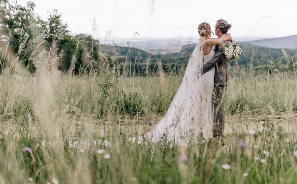 Hochzeitsfotos im Bayerischen Wald, Hochzeit feiern bei Toni`s in Straubing, Fotos von Mica Zeitz