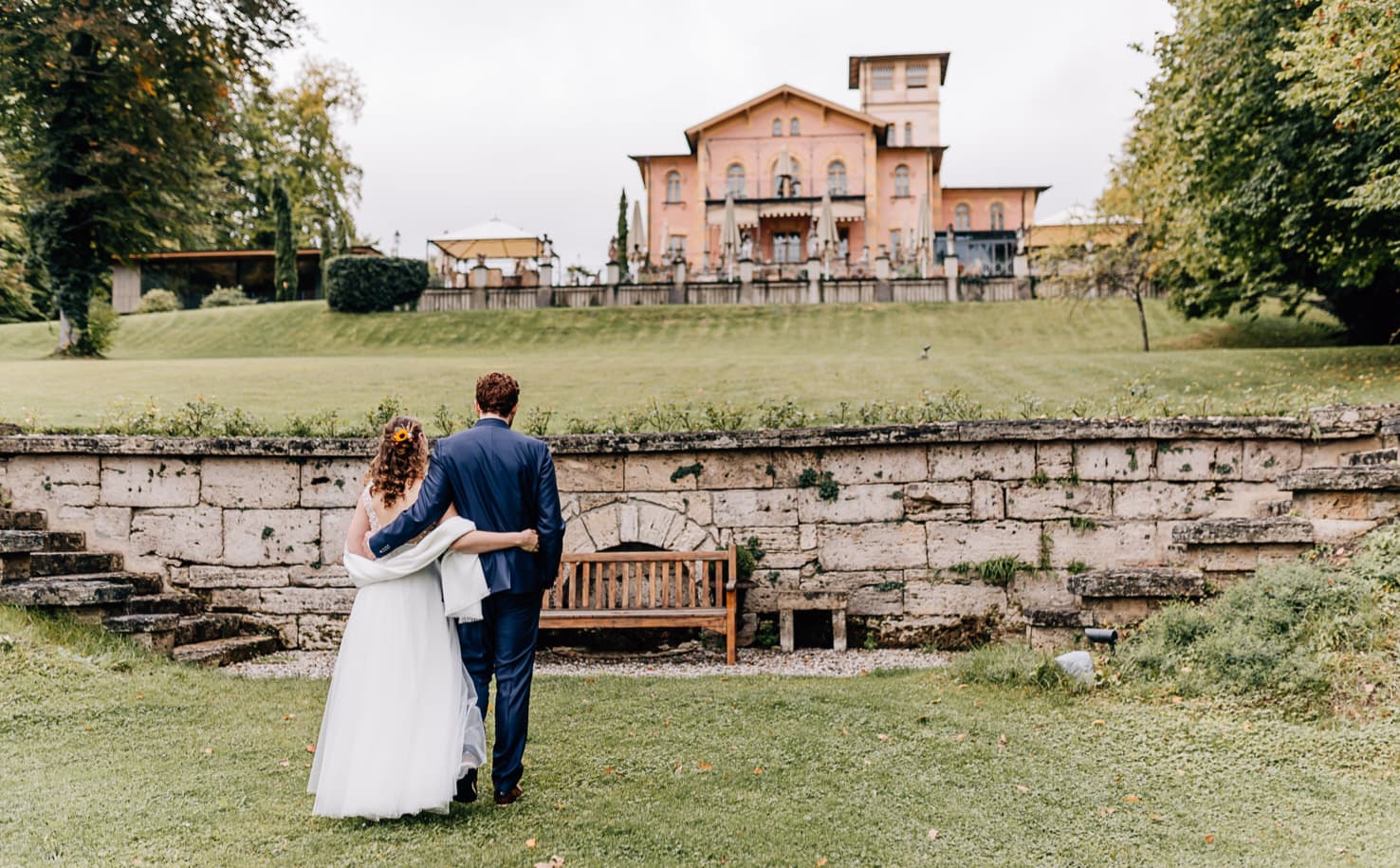 Hochzeit feiern im LaVilla am Starnberger See, professionelle Hochzeitsfotos von Mica Zeitz, Herbsthochzeit