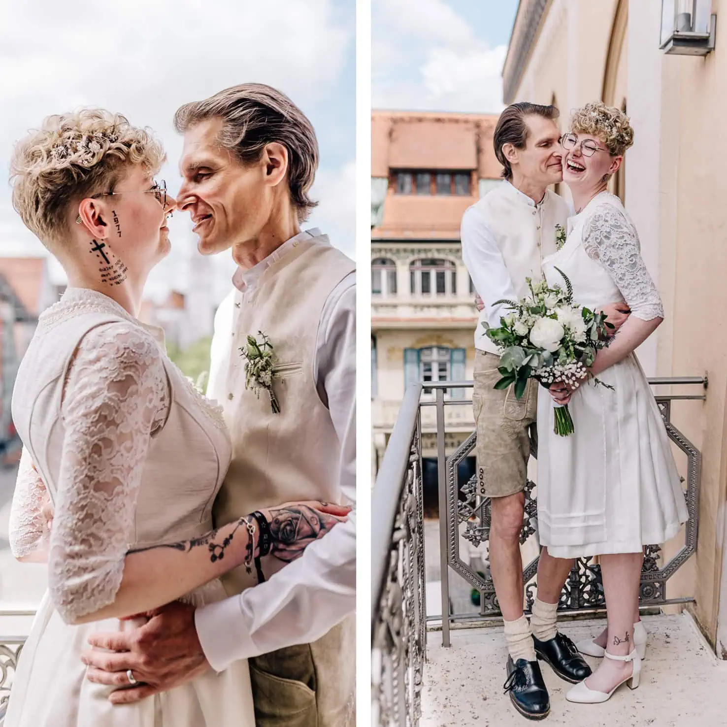 Zwei Personen in festlicher Kleidung blicken sich liebevoll an, vermutlich ein Hochzeitspaar auf einem Balkon.