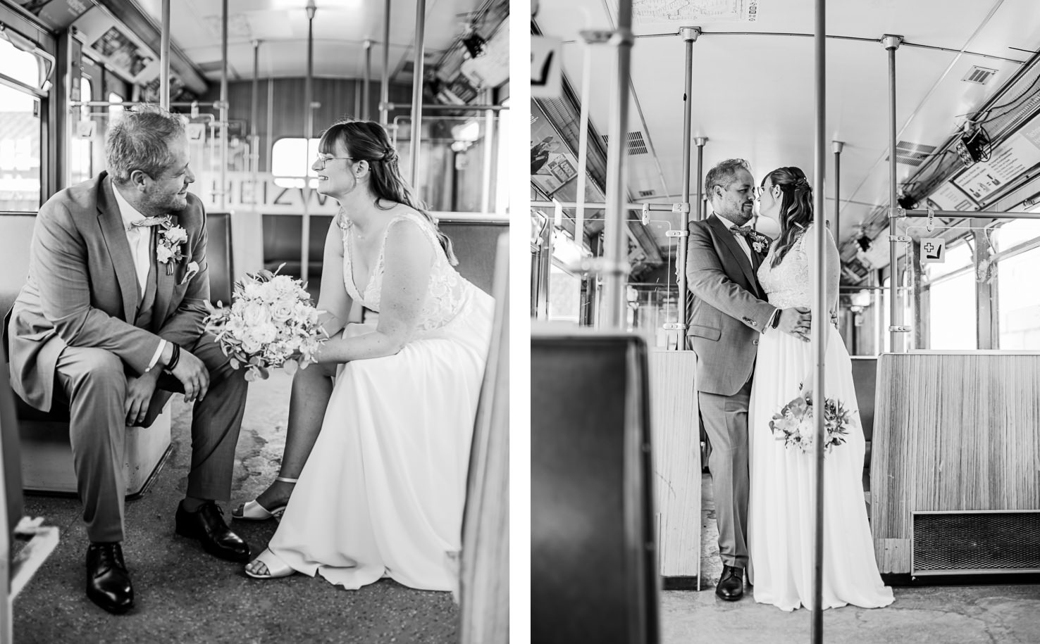 Das Bild zeigt zwei schwarz-weiß Fotografien eines Brautpaares in einem leeren Straßenbahnwagen.