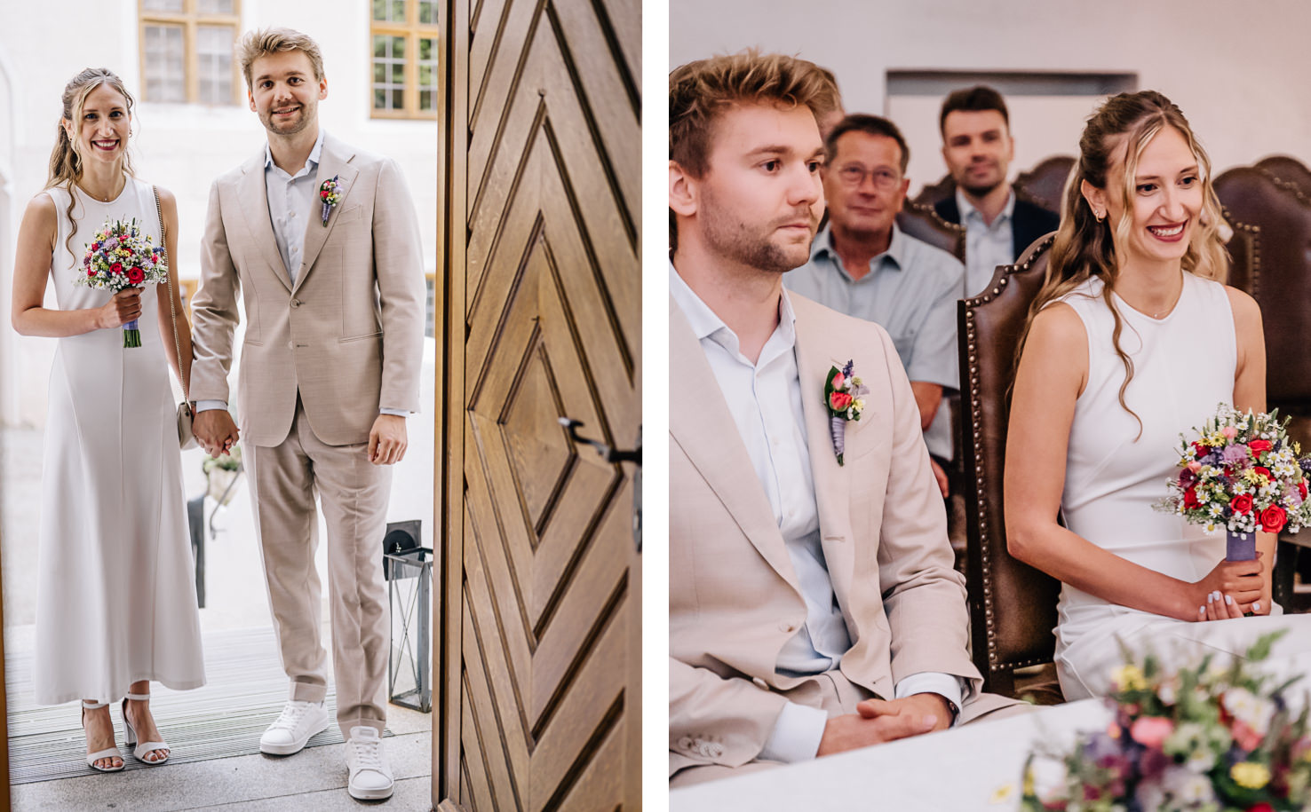 Das Bild von der Fotografin Mica Zeitz zeigt ein bezauberndes Brautpaar, das glücklich den Schritt in die Ehe wagt, während sie Händchen haltend den Festsaal betreten. Die liebevollen Details, wie die Blumenarrangements und die elegante Brautkleidung, verleihen dem Moment eine romantische Atmosphäre.
